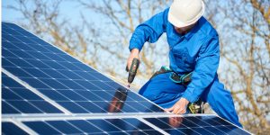Installation Maintenance Panneaux Solaires Photovoltaïques à Voyennes